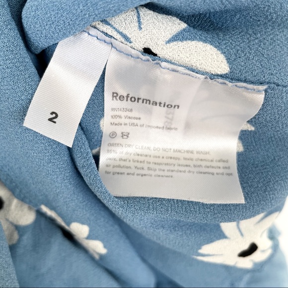 Reformation Blue Juliette Girl Chelsea Daisy Print Dress - Picture 7 of 7